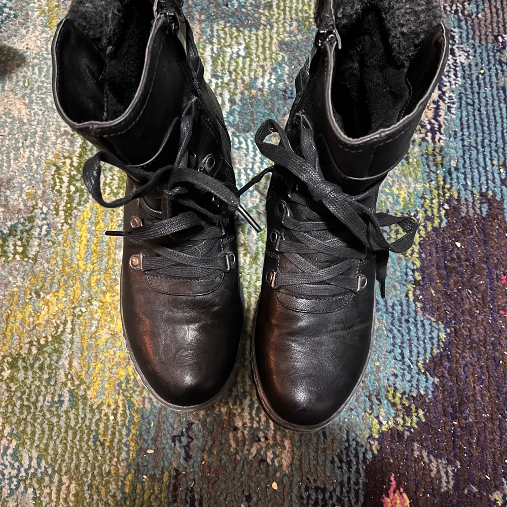 Winter boots